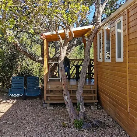 Kevano Kamp alanı Pianottoli-Caldarello (Corsica)