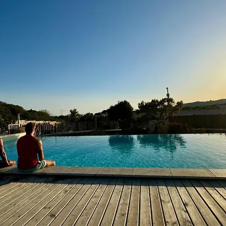 Kamp alanı Kevano Pianottoli-Caldarello (Corsica)