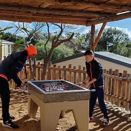 Kamp alanı Kevano Pianottoli-Caldarello (Corsica)