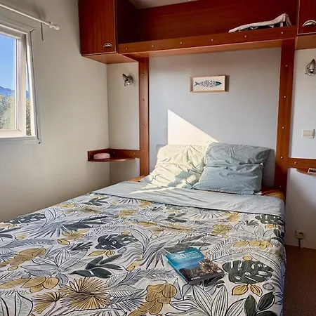 Kevano Kamp alanı Pianottoli-Caldarello (Corsica)