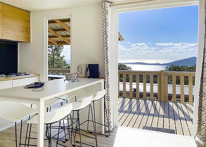 Kevano Pianottoli-Caldarello (Corsica)